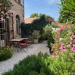 Domaine De La Tannerie D'hotes Et 4* פראד