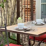 Bed & Breakfast Domaine De La Tannerie D'hotes Et Prades (Pyrenees-Orientales)