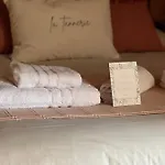 לינה וארוחת בוקר Domaine De La Tannerie D'hotes Et פראד