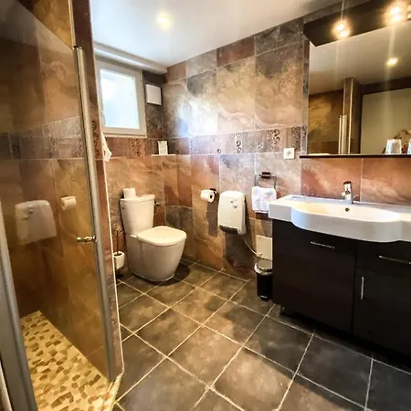 Bed & Breakfast Domaine De La Tannerie D'hotes Et Prades (Pyrenees-Orientales)