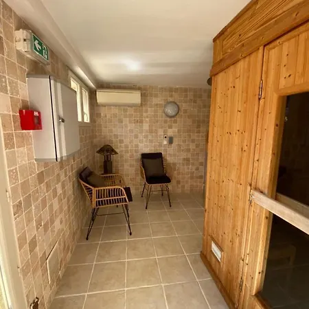 Domaine De La Tannerie D'hotes Et 4*