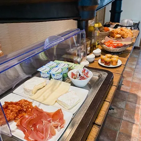 Domaine De La Tannerie D'hotes Et Prades (Pyrenees-Orientales)