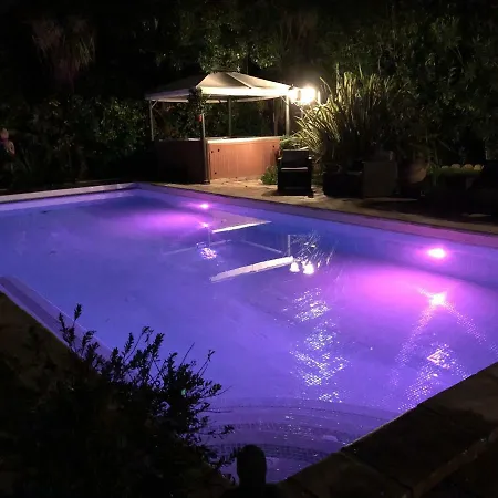 Domaine De La Tannerie D'hotes Et Bed & Breakfast Prades (Pyrenees-Orientales)