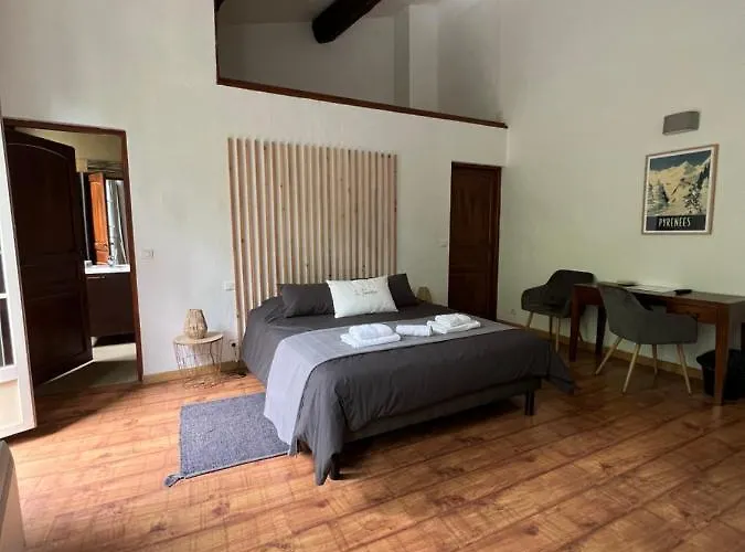 Domaine De La Tannerie D'hotes Et 4* Prades (Pyrenees-Orientales)