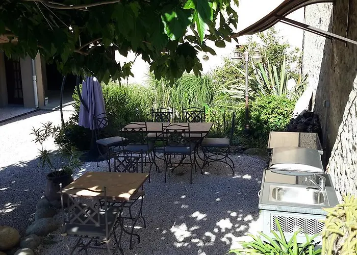Bed & Breakfast Domaine De La Tannerie D'hotes Et Prades (Pyrenees-Orientales)